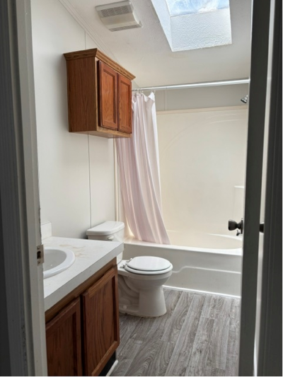 Photo 5 of 12 of home located at 43257 Bordeaux  Ave, #695 Sterling Heights, MI 48314