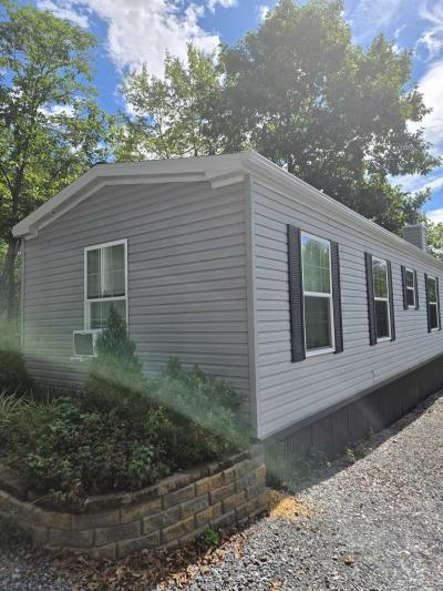 Mobile Home at 46 Covington Lane Berkeley Springs, WV 25411