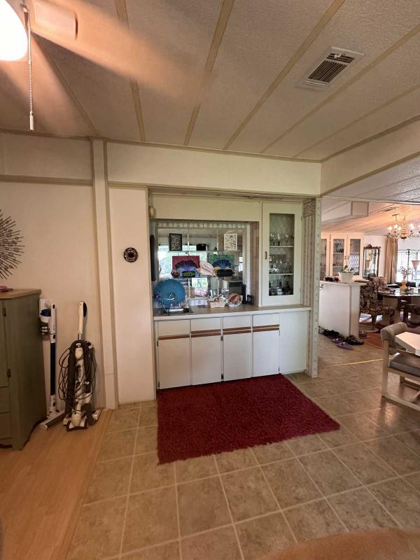 1986 Manufactured Home