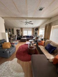 1986 Manufactured Home