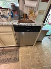 1986 Manufactured Home