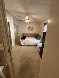 1986 Manufactured Home