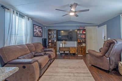 Photo 5 of 13 of home located at 3325 N Nellis Blvd. Las Vegas, NV 89115