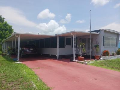 Mobile Home at 107 WAIKIKI DRIVE Bradenton, FL 34207
