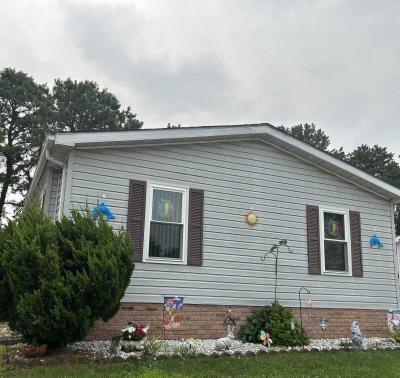 Photo 2 of 10 of home located at 17 Briarwood Ct Whiting, NJ 08759