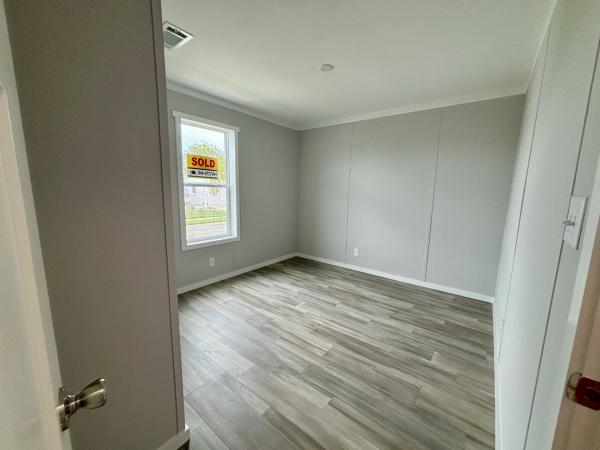2025 Palm Harbor 340CS28482A Mobile Home