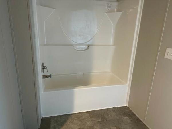 2019 Redman Advantage RA2856202 Mobile Home