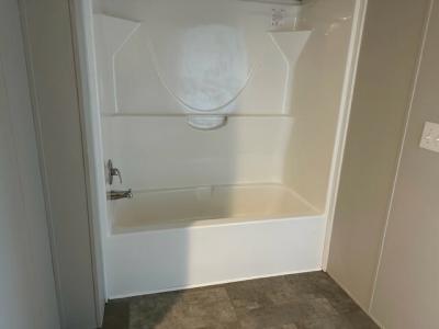 Photo 5 of 7 of home located at 1878 Bloomfield Monroe, MI 48161