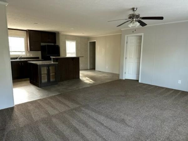 2019 Redman Advantage RA2856202 Mobile Home