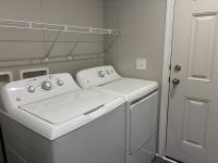 2022 Champion RA1670216 Mobile Home