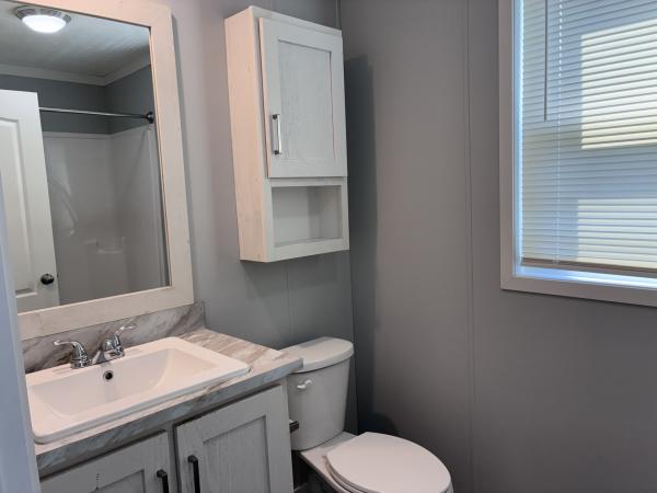 2022 Clayton 95PLH16663B Mobile Home