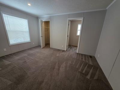 Photo 5 of 9 of home located at 2405 Loch Lomond Dr Highland, MI 48357