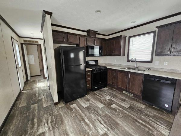 2023 Skyline Bay Springs Mobile Home