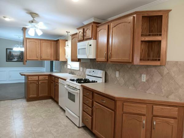 2005 Marlette Schult Smart Buy II 2934    Princeton Grande Manufactured Home