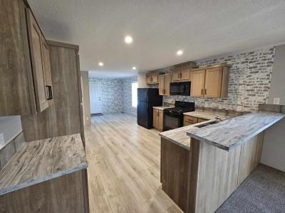 Mobile Home at 4483 Shasta Dr Lot Sh4483 Saginaw, MI 48603