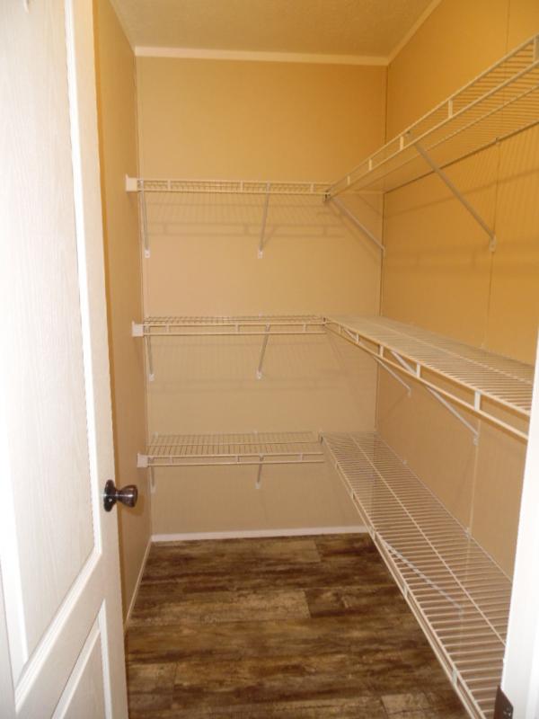 2018 CHAMPION RADN2808 Mobile Home