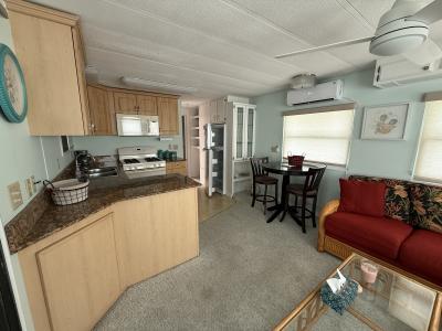 Photo 4 of 11 of home located at 45 Tarpon Drive Sebring, FL 33876