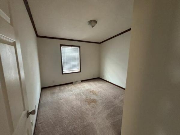 2009 Skyline- Birchfield Mobile Home