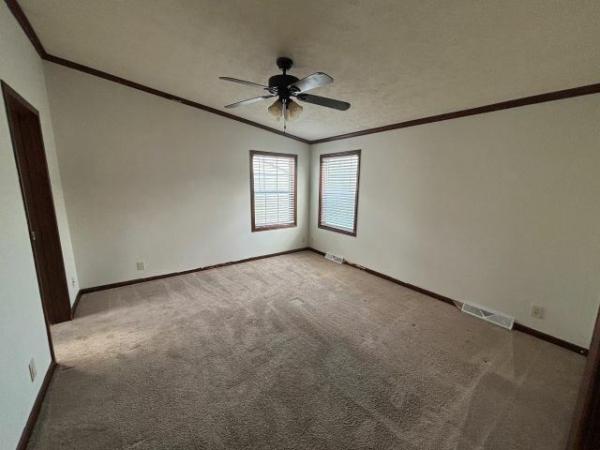 2009 Skyline- Birchfield Mobile Home