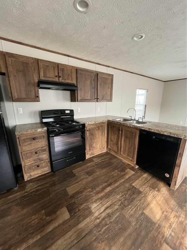 Photo 1 of 2 of home located at 5824 N. Bellview Ave Lot Be5824 Kansas City, MO 64118