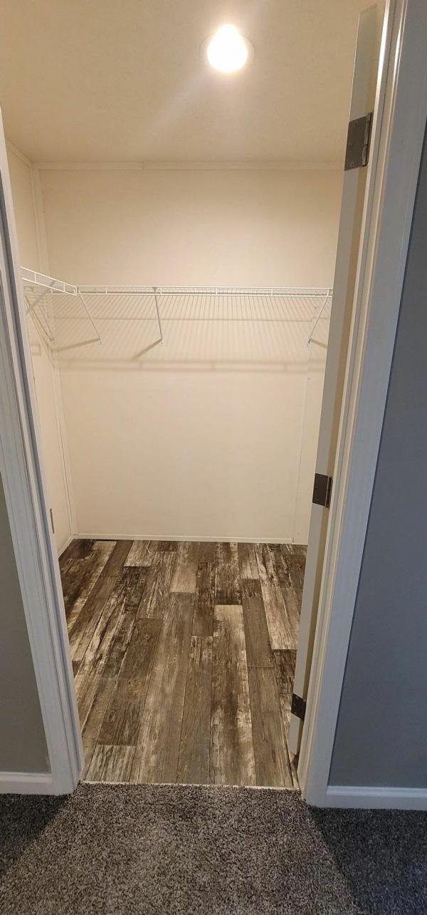 2022 Clayton Homes Inc Community Series Mobile Home