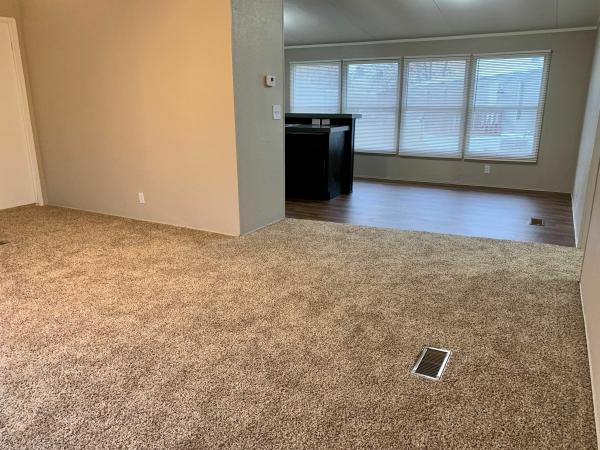 1999 Clayton Homes Inc Eagle Pointe Mobile Home