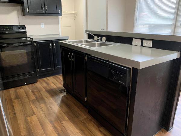 1999 Clayton Homes Inc Eagle Pointe Mobile Home