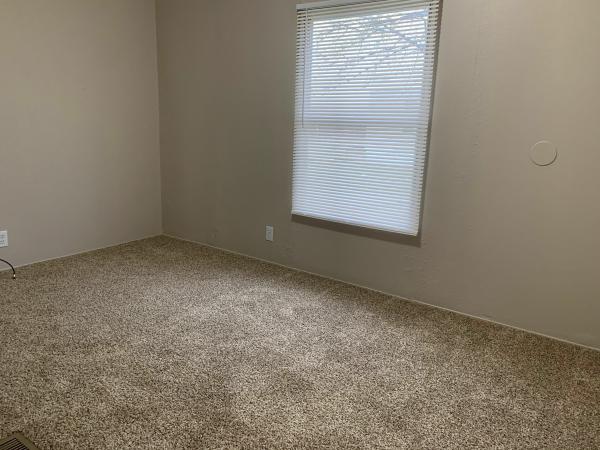 1999 Clayton Homes Inc Eagle Pointe Mobile Home