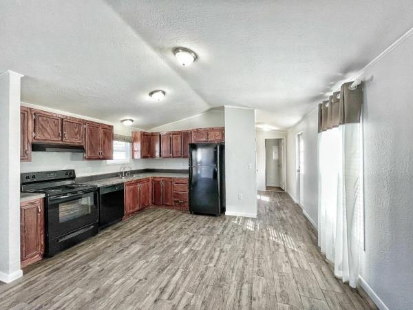 2022 Elliott Mobile Homes Solitaire Mobile Home