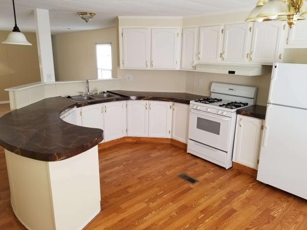 1985 Redman MI0011363656 Mobile Home