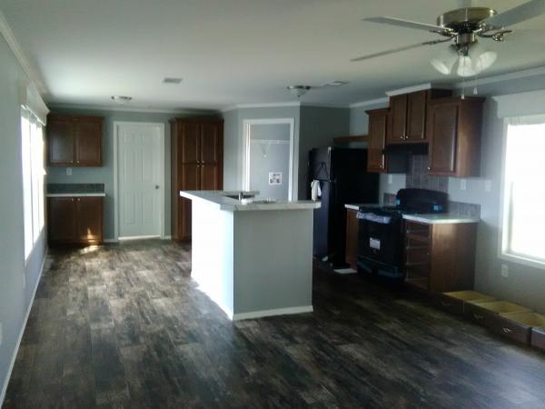2017 American Homestar Corp Oak Creek Mobile Home