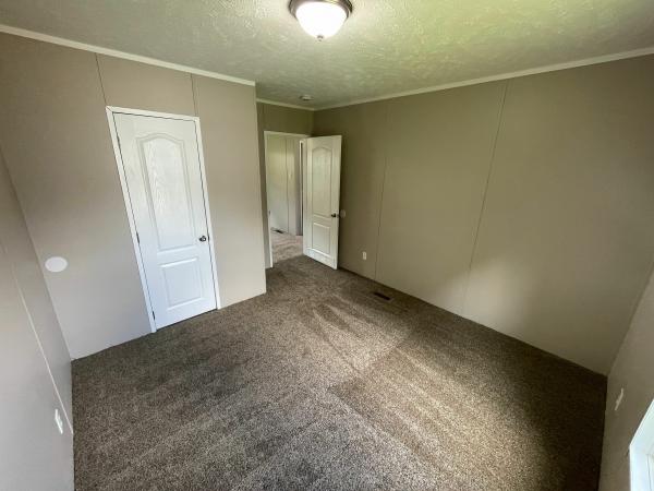 2021 Clayton Homes Inc Tradition Mobile Home