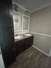 2019 Clayton Homes Inc Yes Mobile Home
