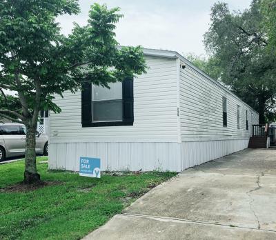 Mobile Home at 7003 Grand Rapids Dr Lot 226 Tampa, FL 33619