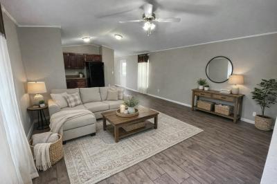 Photo 2 of 12 of home located at 13501 SE 29th Street #70 Choctaw, OK 73020