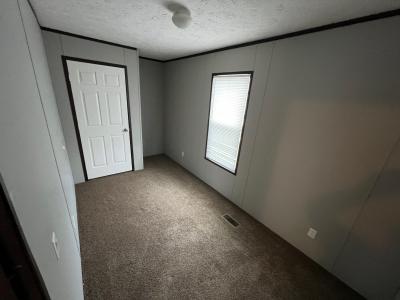 Photo 4 of 7 of home located at 344 Canterbury Newport, MI 48166