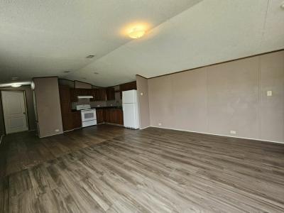 Photo 2 of 10 of home located at 6280 Hamilton Dr. #28 Fort Myers, FL 33905