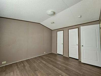 Photo 5 of 10 of home located at 6280 Hamilton Dr. #28 Fort Myers, FL 33905