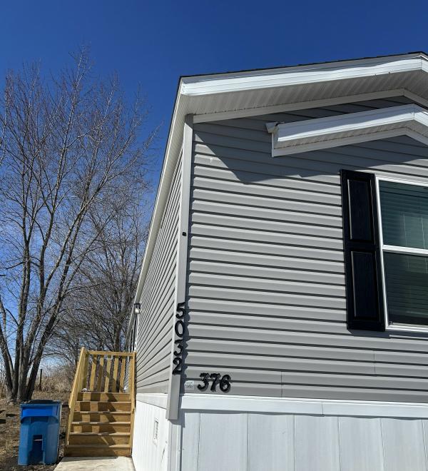 Photo 1 of 2 of home located at 5032 N Elsie Street Lot 376 Davenport, IA 52806
