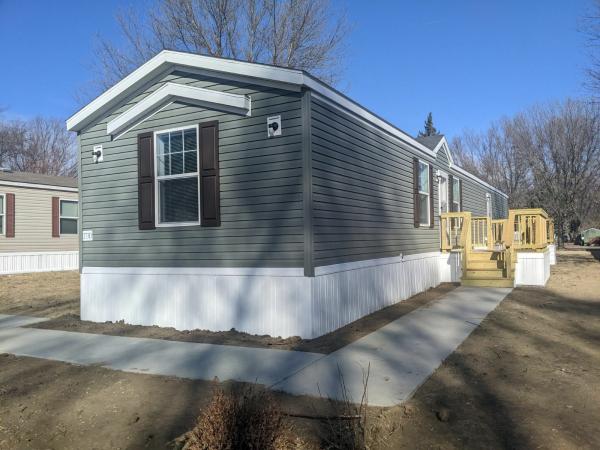 2021 Clayton Homes Inc Revolution Mobile Home