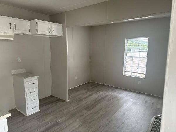 2006 PARK MODEL  Home