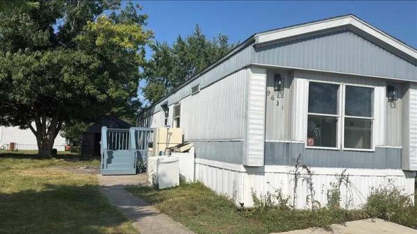 Photo 1 of 2 of home located at 9631 Springvale Dr. Fort Wayne, IN 46825