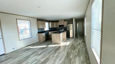 Mobile Home at 223 New York Lot 223Ny Elyria, OH 44035
