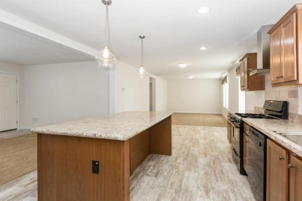 2021 Clayton Homes Inc Freedom Mobile Home