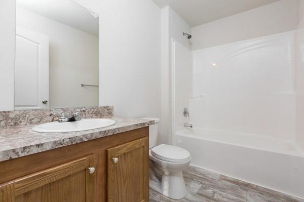2021 Clayton Homes Inc Freedom Mobile Home
