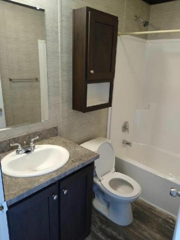 2018 Clayton Homes Inc Pulse Mobile Home