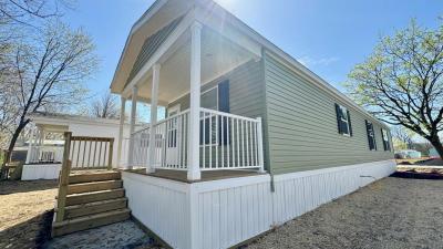 Mobile Home at 1516 Cobblestone Circle N Lot 1516Cn Mishawaka, IN 46544