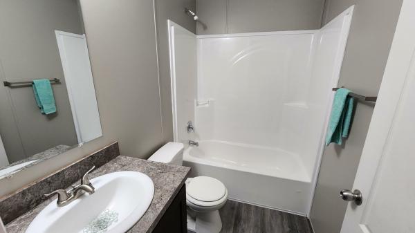 2018 Clayton Homes Inc Pulse Mobile Home