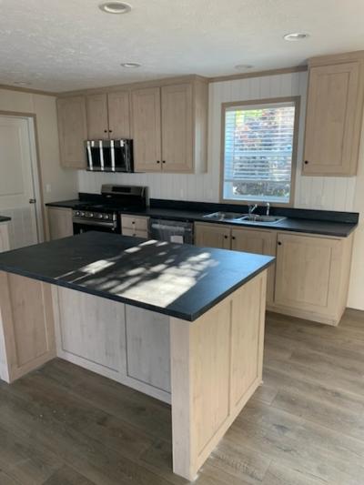 Mobile Home at 2327 N. Timberview Dr. Newport, MI 48166
