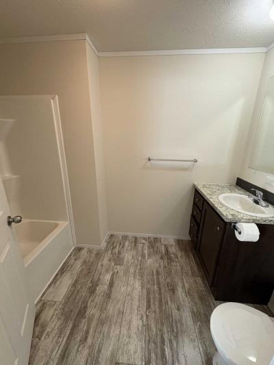 Photo 5 of 10 of home located at 3332 Sherwood Rd  Bay City, MI 48706
